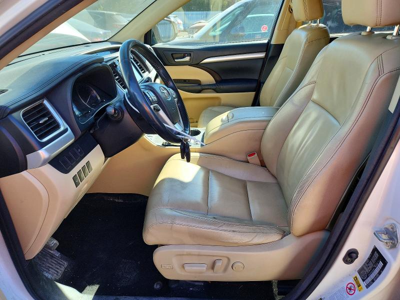 Photo 7 from auction – 2014 TOYOTA HIGHLANDER with VIN 5TDJCRFH3ES004321