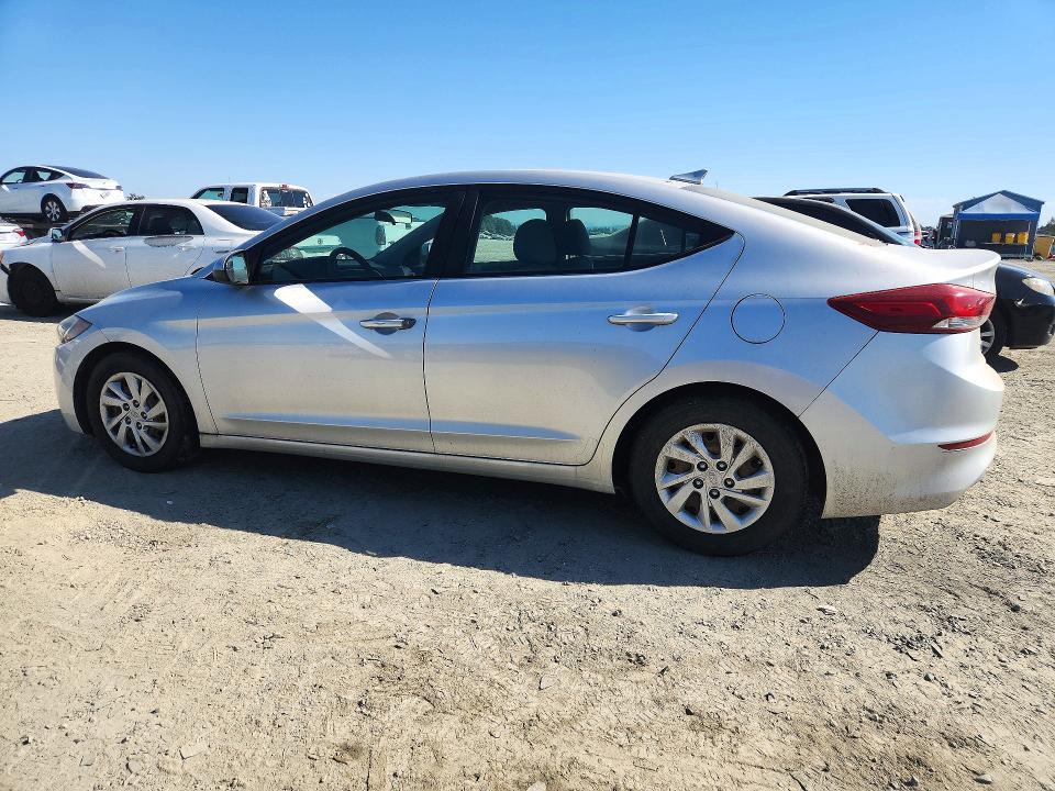 Photo 2 from auction – 2017 HYUNDAI ELANTRA with VIN 5NPD74LF0HH097512