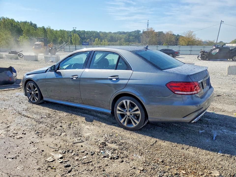 Снимка 2 от търг – 2016 MERCEDES-BENZ E с VIN WDDHF8JB7GB266975