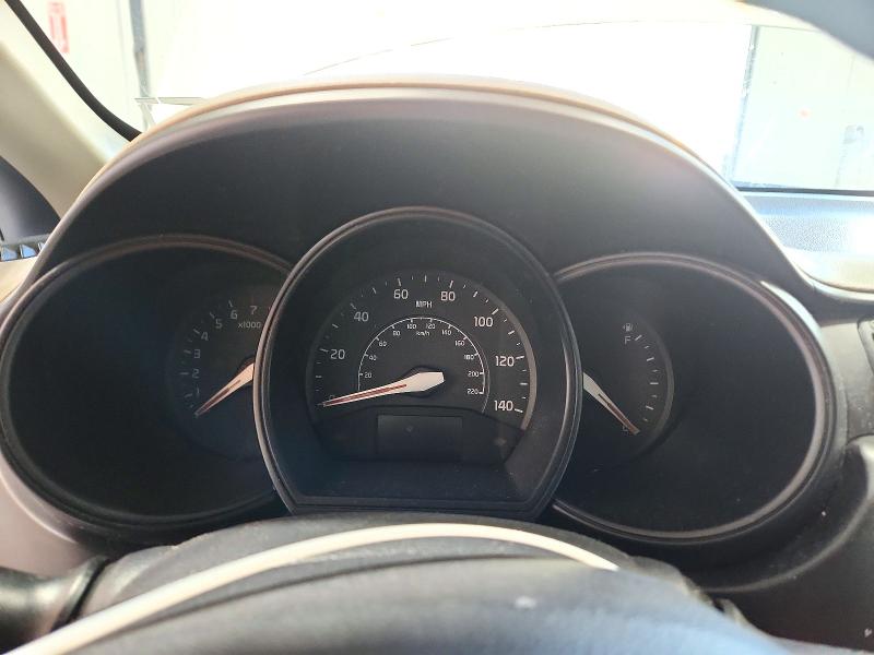 Foto 9 de la subasta – 2013 KIA RIO con VIN KNADM5A30D6152257