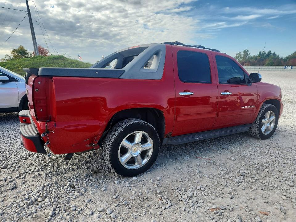 Foto 3 de la subasta – 2011 CHEVROLET AVALANCHE con VIN 3GNTKEE33BG151007