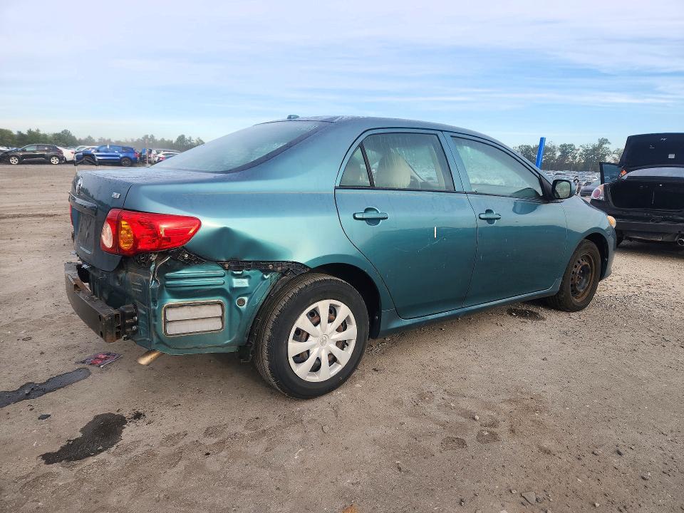 Снимка 3 от търг – 2010 TOYOTA COROLLA с VIN 2T1BU4EE0AC237572