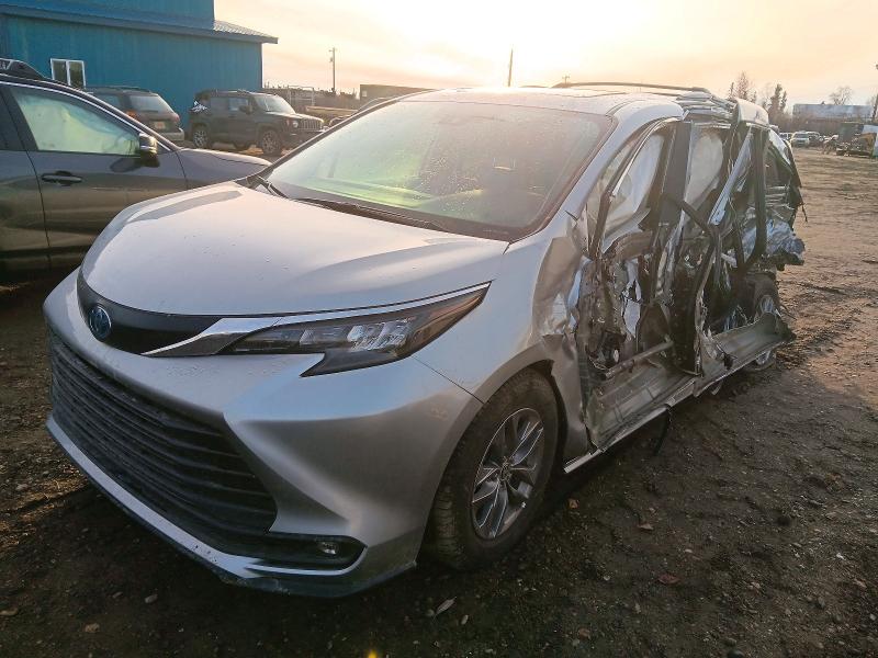 TOYOTA SIENNA 2025 с VIN 5TDJSKFCXSS166487 - Снимка от търг