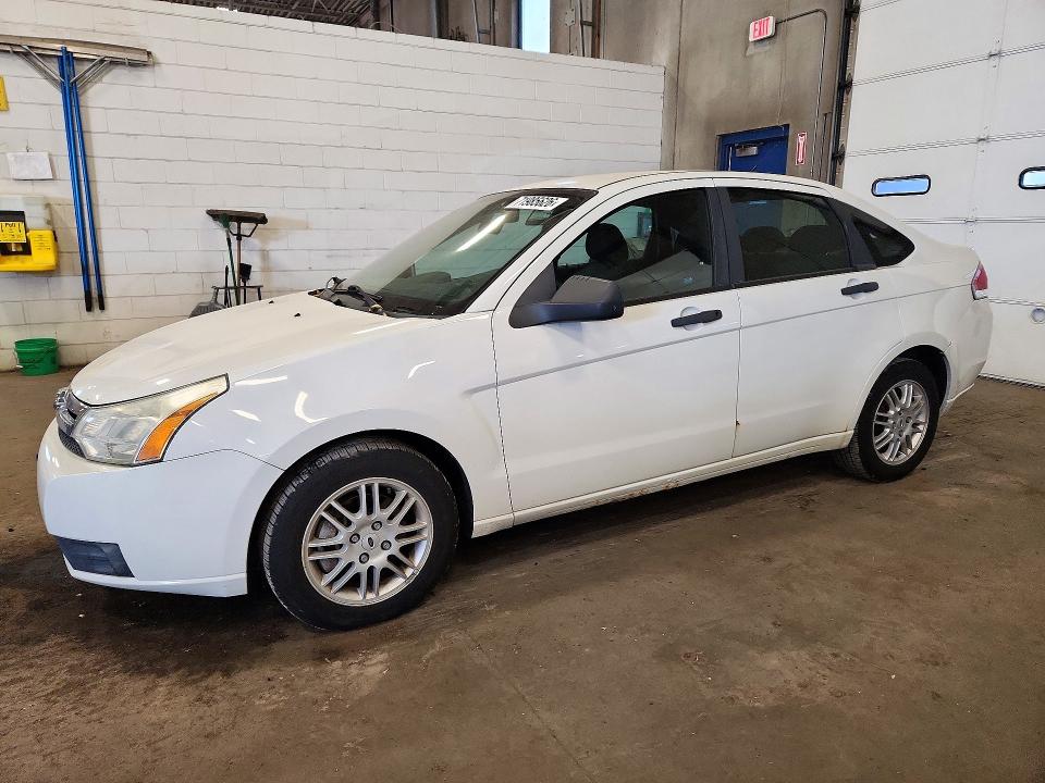 Снимка 1 от търг – 2010 FORD FOCUS с VIN 1FAHP3FN9AW209115