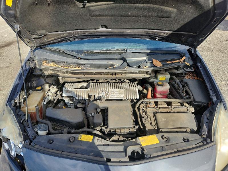 Снимка 11 от търг – 2014 TOYOTA PRIUS с VIN JTDKN3DU3E1776195