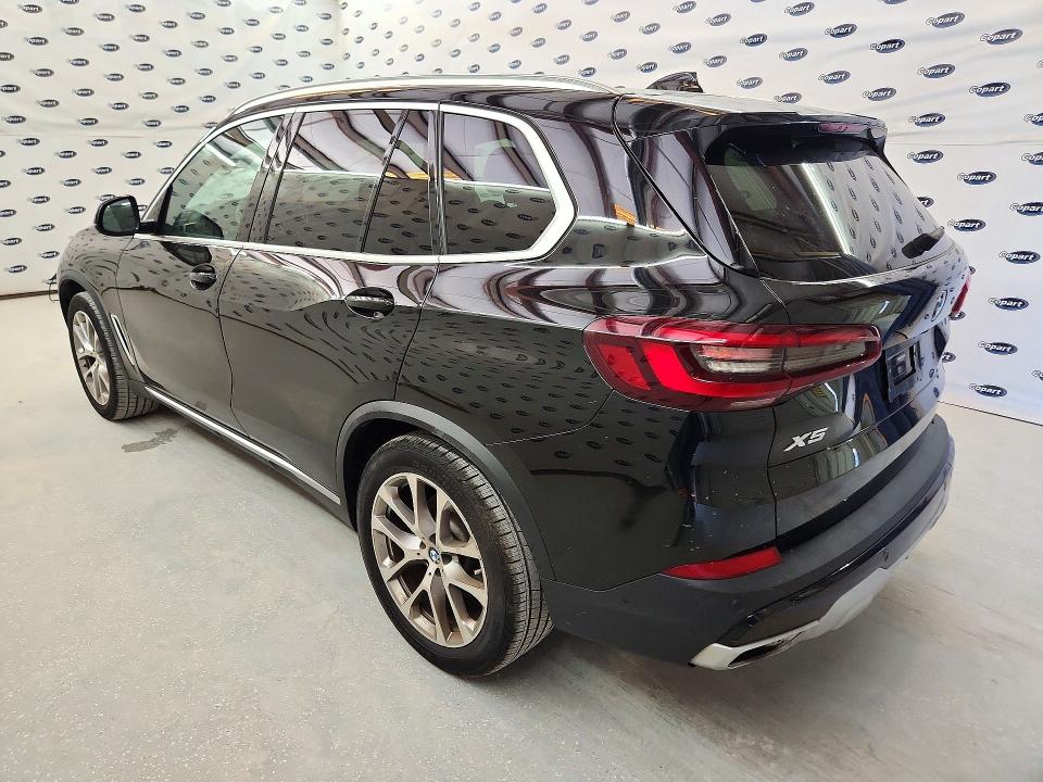 Zdjęcie 2 z aukcji – 2022 BMW X5 z VIN 5UXCR4C07N9N09171