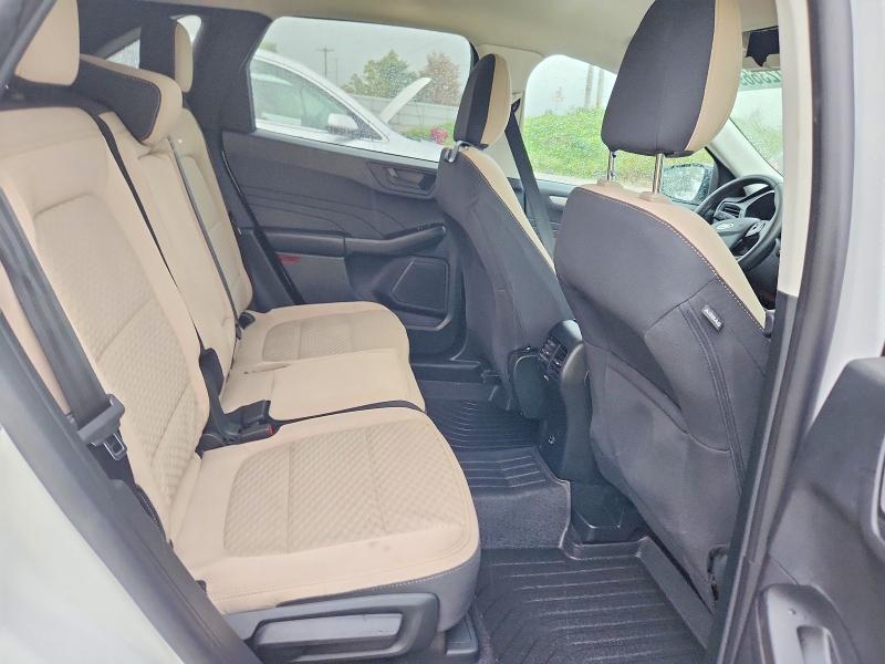 Zdjęcie 10 z aukcji – 2022 FORD ESCAPE z VIN 1FMCU9G65NUA71237