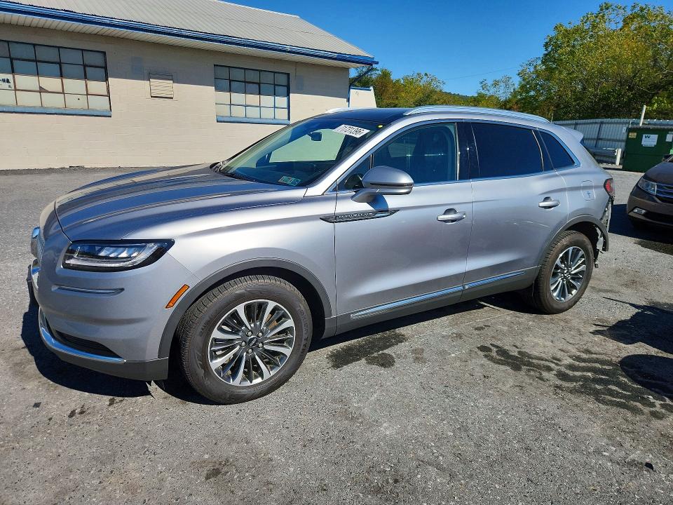 LINCOLN NAUTILUS 2021 مع رقم تعريف المركبة 2LMPJ8K95MBL11630 - صورة من المزاد