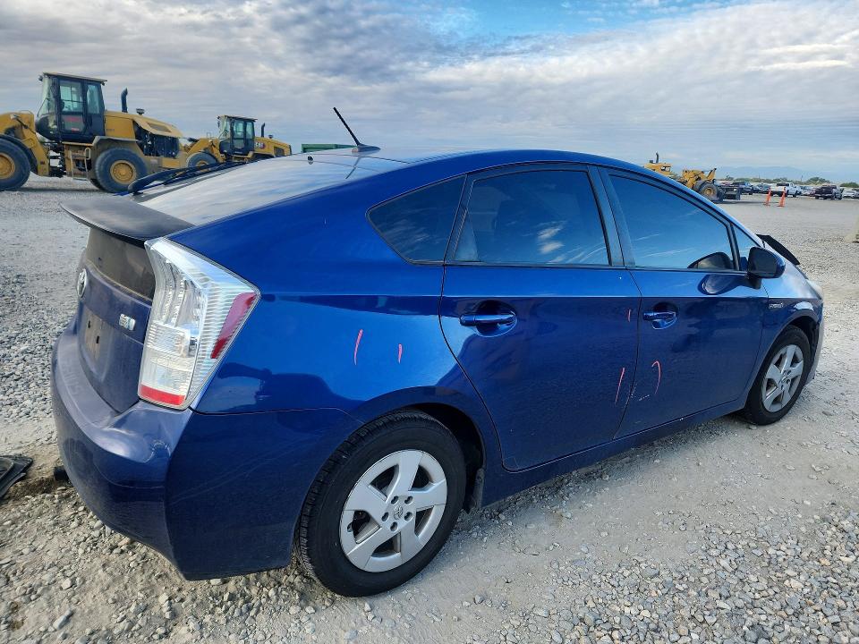 صورة رقم 3 من المزاد - 2010 TOYOTA PRIUS مع VIN JTDKN3DU6A0120458