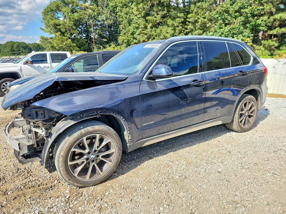 BMW X5 2017 с VIN 5UXKR0C37H0V71600 - Фото с аукциона