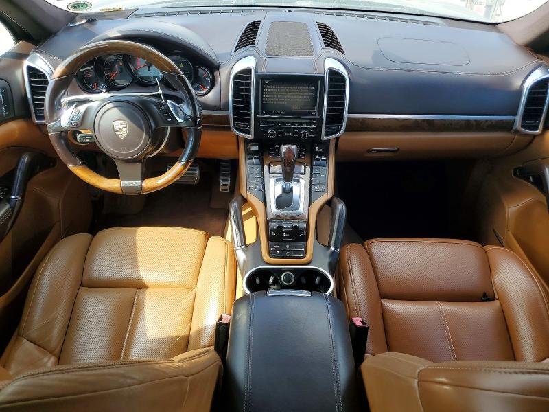 Photo 8 from auction – 2011 PORSCHE CAYENNE with VIN WP1AB2A2XBLA53816