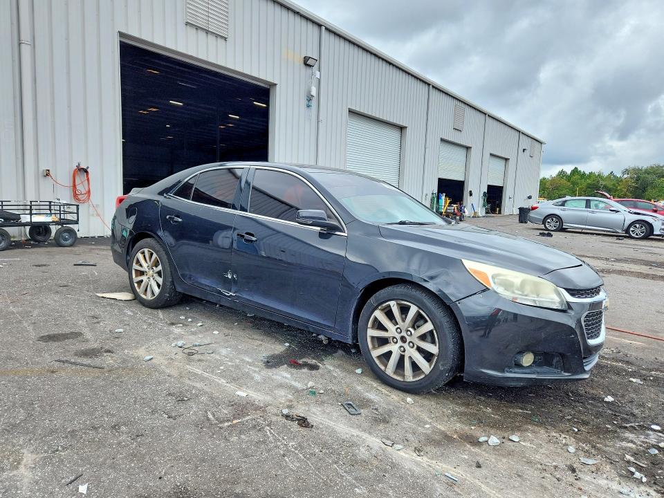 Снимка 4 от търг – 2015 CHEVROLET MALIBU с VIN 1G11D5SL5FF206586