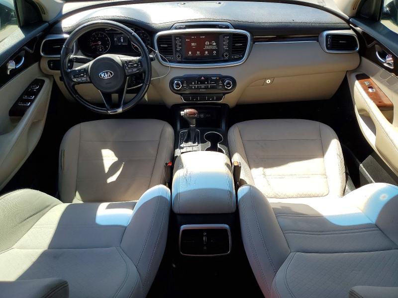 Photo 8 from auction – 2017 KIA SORENTO with VIN 5XYPG4A35HG247417