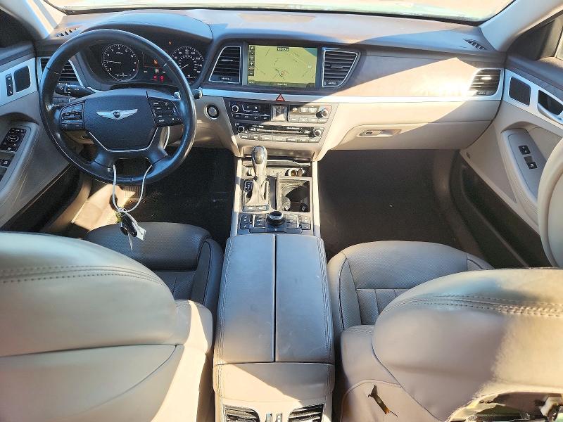 Снимка 8 от търг – 2015 HYUNDAI GENESIS с VIN KMHGN4JE9FU038261