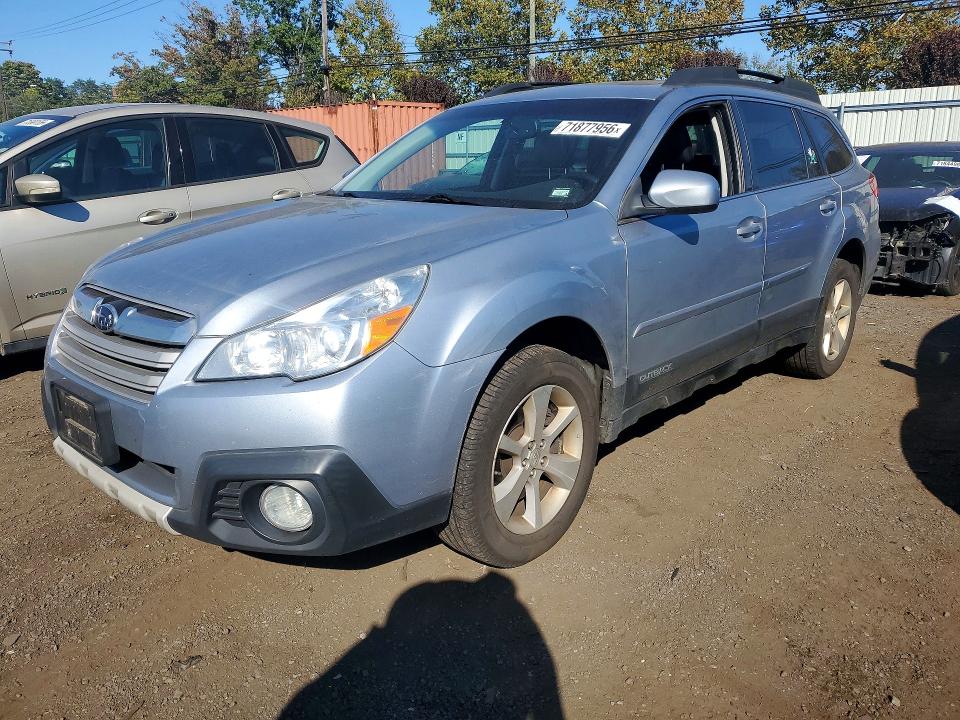SUBARU OUTBACK 2014 с VIN 4S4BRDLC4E2209485 - Фото с аукциона