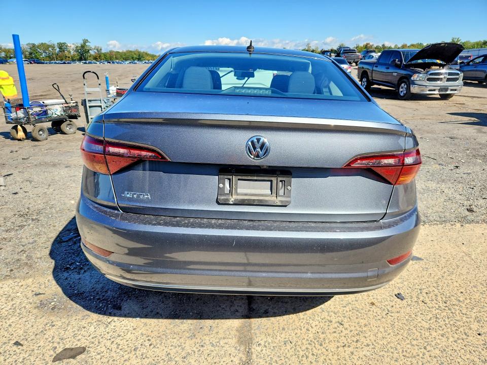 Снимка 6 от търг – 2019 VOLKSWAGEN JETTA с VIN 3VWC57BU5KM022922