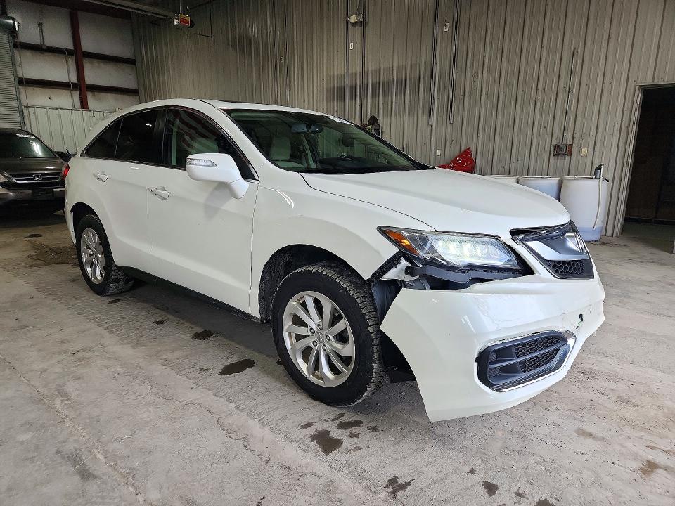 Снимка 4 от търг – 2018 ACURA RDX с VIN 5J8TB4H56JL010029