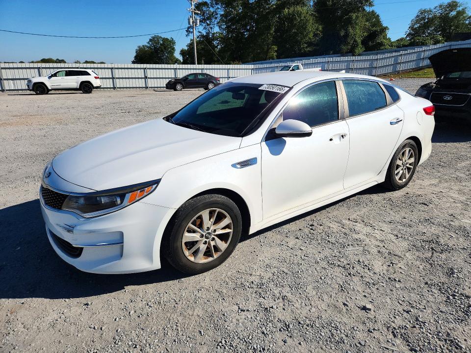 Zdjęcie 1 z aukcji – 2018 KIA OPTIMA z VIN 5XXGT4L38JG217430