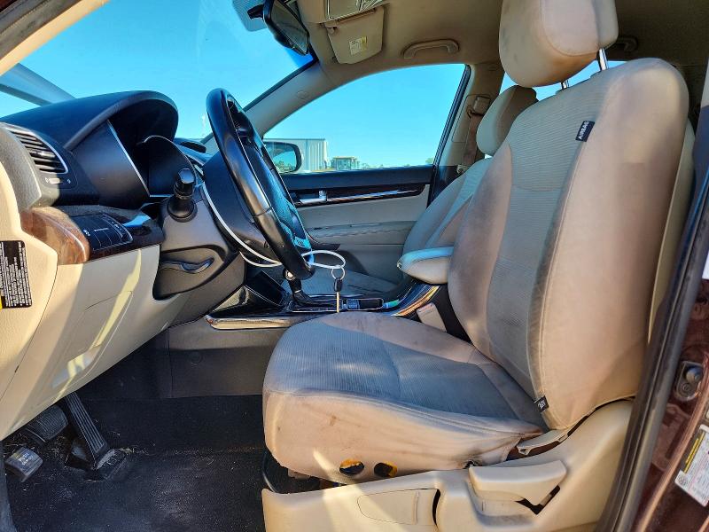 Foto 7 de la subasta – 2014 KIA SORENTO con VIN 5XYKT3A63EG449632