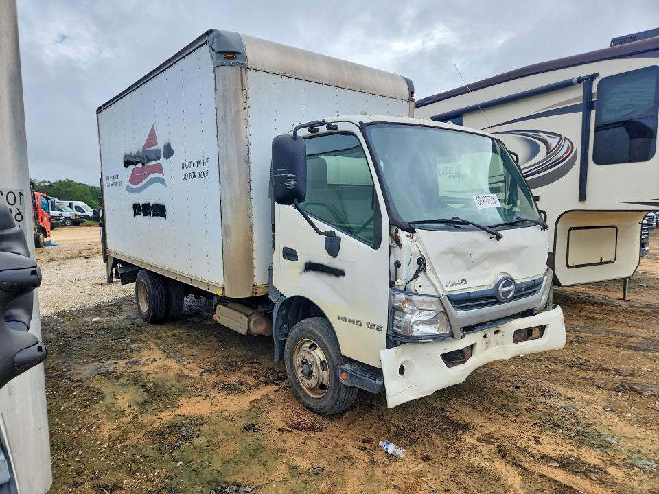 Photo 4 from auction – 2016 HINO 155 with VIN JHHYDM1H1GK002709
