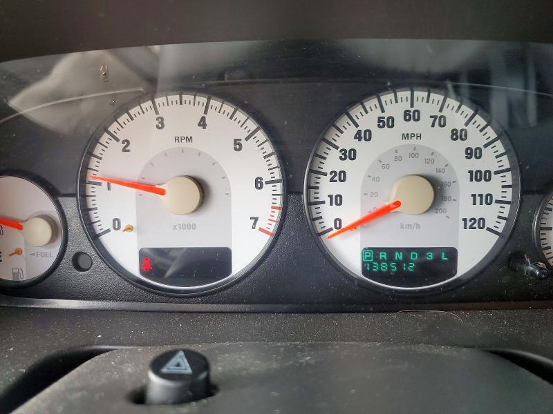 Foto 9 de la subasta – 2005 DODGE STRATUS con VIN 1B3EL46R65N518703