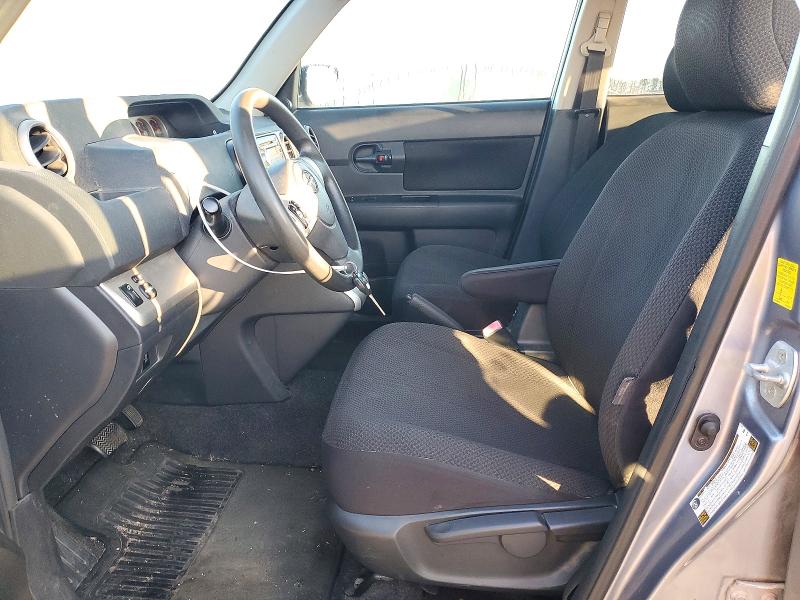 Foto 7 de la subasta – 2010 SCION XB con VIN JTLZE4FE0A1105821