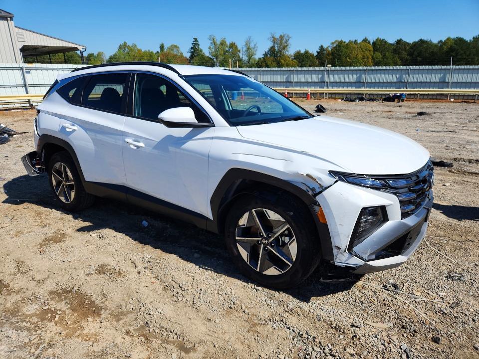 Photo 4 from auction – 2026 HYUNDAI TUCSON with VIN 5NMJBCDE2TH698265