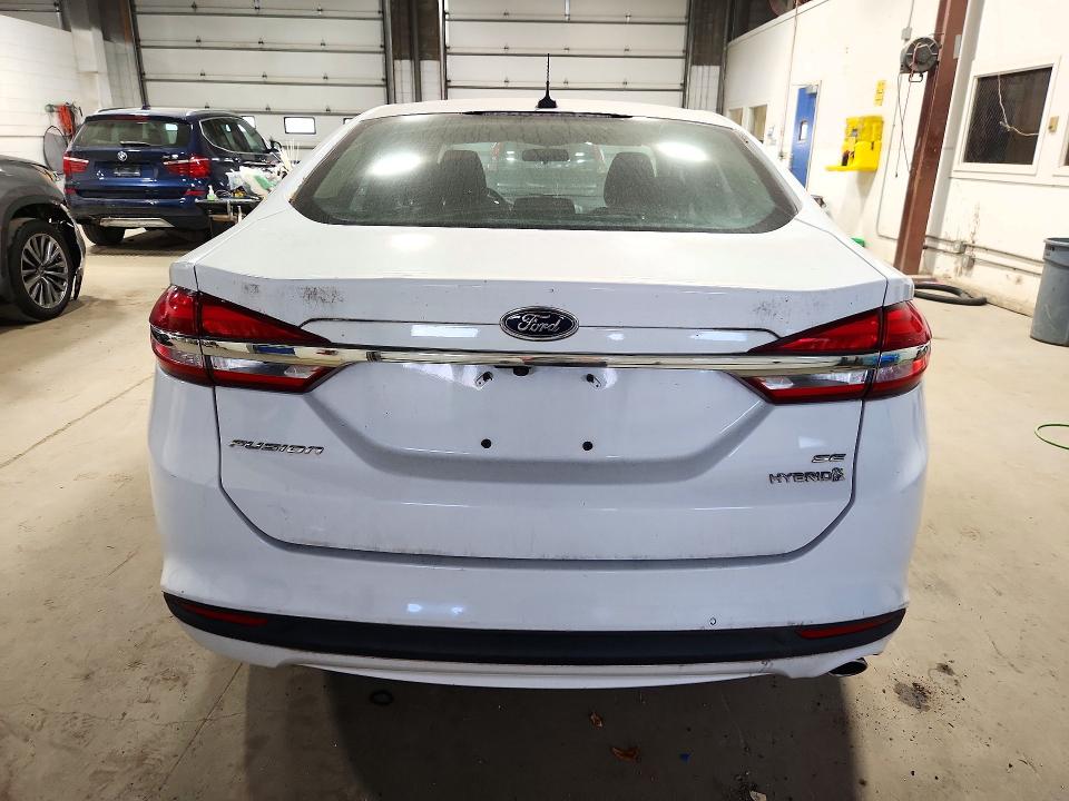 Zdjęcie 6 z aukcji – 2017 FORD FUSION z VIN 3FA6P0LU0HR323342