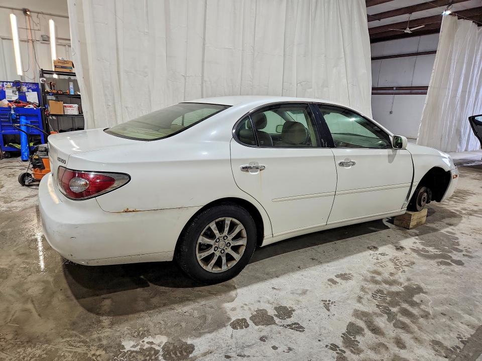 Снимка 3 от търг – 2003 LEXUS ES с VIN JTHBF30G830147269