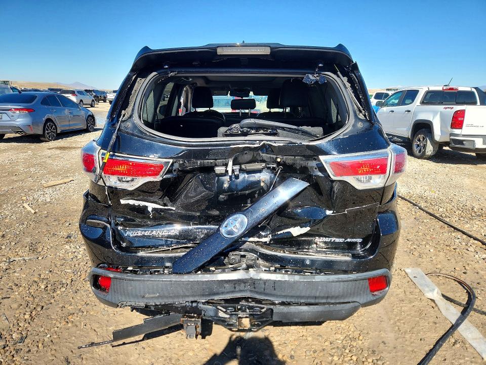 Photo 6 from auction – 2014 TOYOTA HIGHLANDER with VIN 5TDDKRFH8ES035547