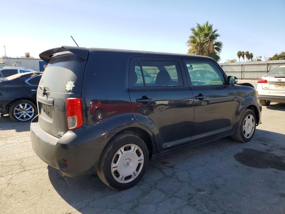 Photo 3 from auction – 2011 SCION XB with VIN JTLZE4FE1B1119566