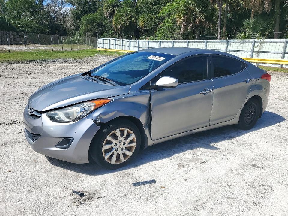 HYUNDAI ELANTRA 2012 с VIN KMHDH4AE9CU311608 - Снимка от търг