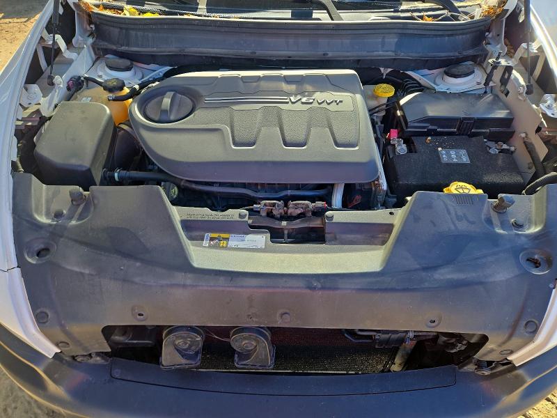 Снимка 12 от търг – 2016 JEEP CHEROKEE с VIN 1C4PJMBS3GW223187