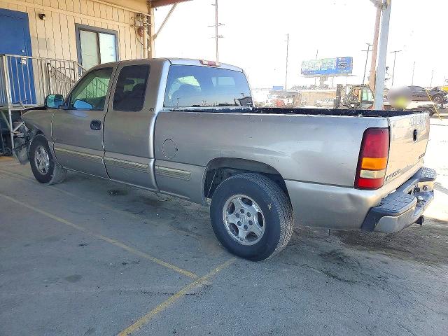 Снимка 2 от търг – 1999 CHEVROLET SILVERADO с VIN 2GCEC19V4X1226428