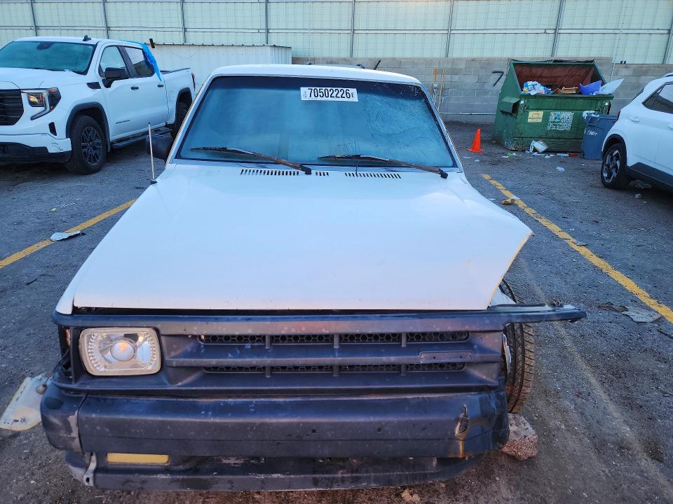 Снимка 5 от търг – 1987 MAZDA B-SERIES с VIN JM2UF1118H0518541