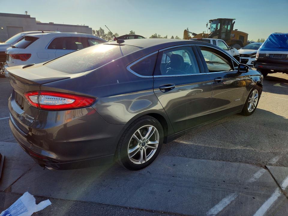 Фото 3 с аукциона – 2015 FORD FUSION с VIN 3FA6P0RU5FR283148
