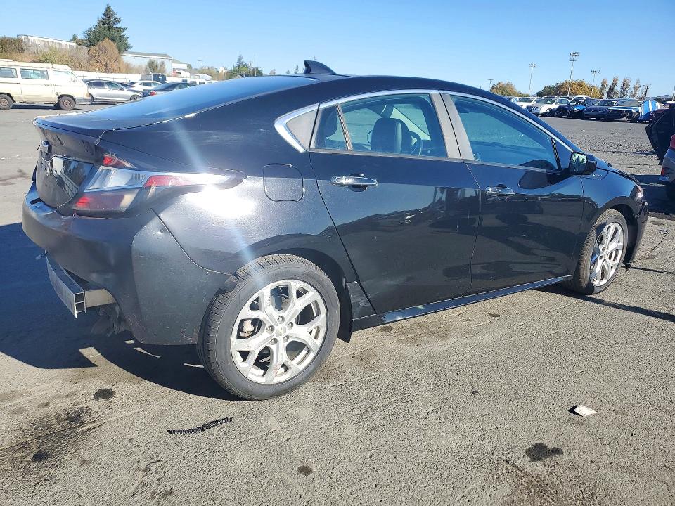 Photo 3 from auction – 2016 CHEVROLET VOLT with VIN 1G1RD6S56GU136720