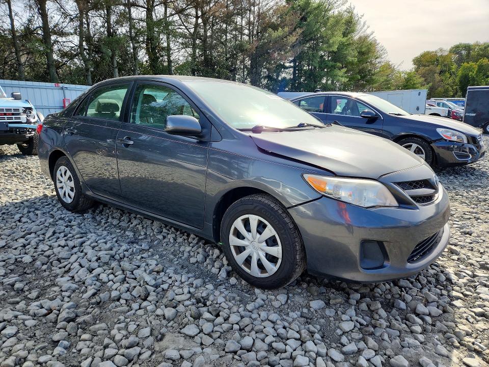 Photo 4 from auction – 2011 TOYOTA COROLLA with VIN 2T1BU4EE9BC741507