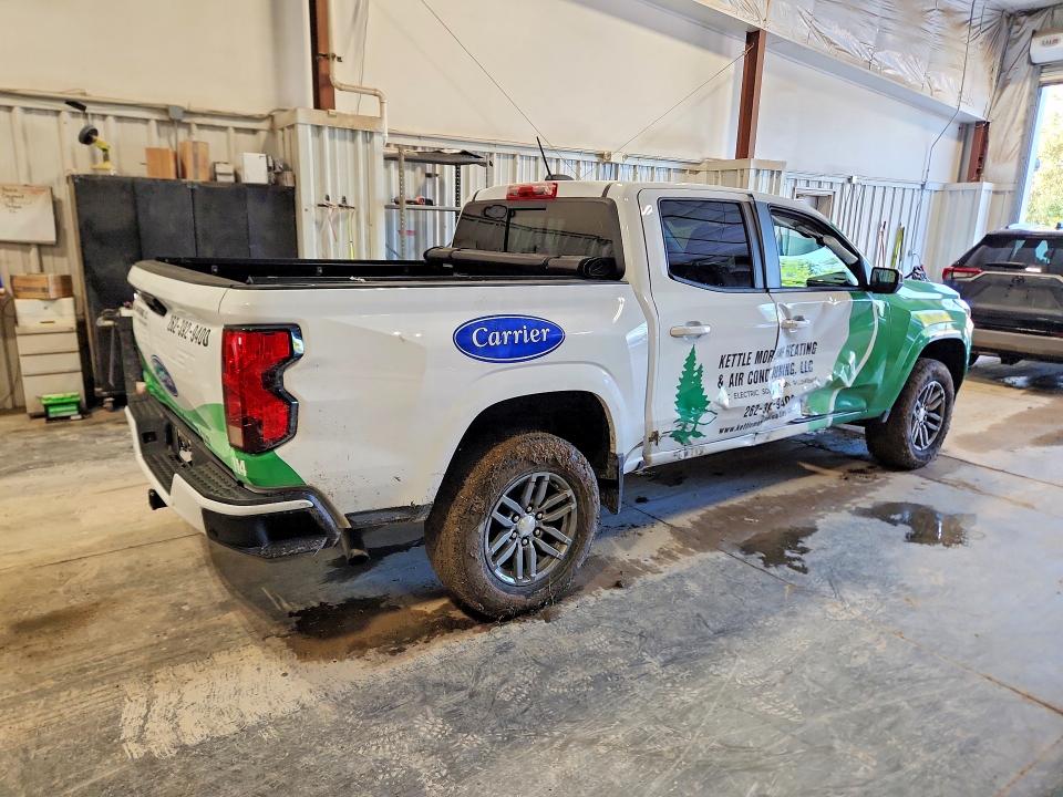 Снимка 3 от търг – 2023 CHEVROLET COLORADO с VIN 1GCPSCEK4P1192497