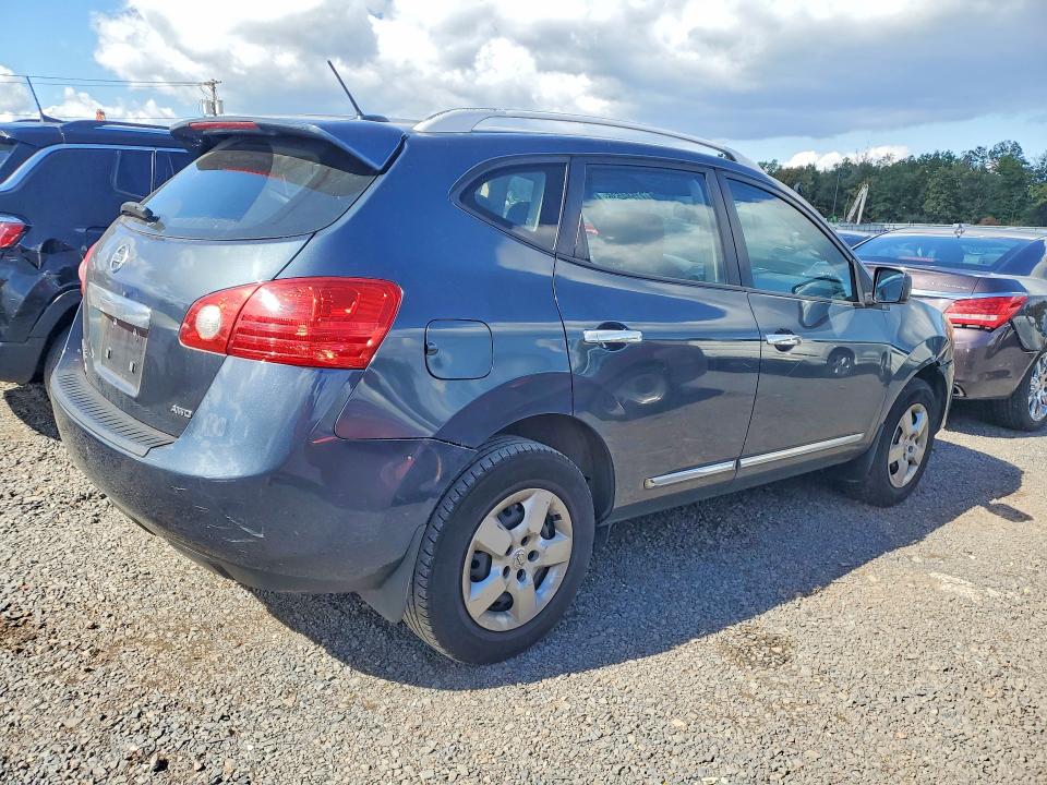 Photo 3 from auction – 2014 NISSAN ROGUE SELECT with VIN JN8AS5MV2EW710995