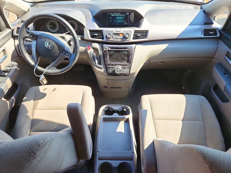 Снимка 8 от търг – 2016 HONDA ODYSSEY с VIN 5FNRL5H48GB002299
