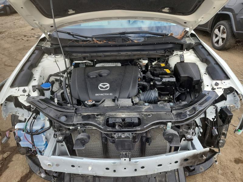 Снимка 12 от търг – 2025 MAZDA CX-5 с VIN JM3KFBCL7S0541985