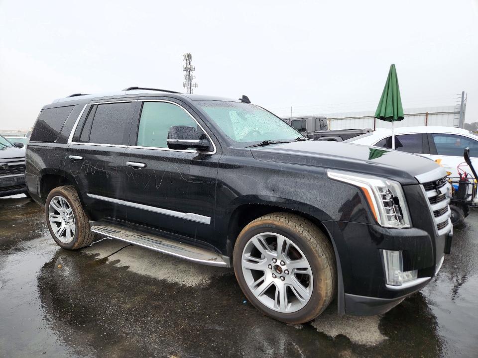 Photo 4 from auction – 2015 CADILLAC ESCALADE with VIN 1GYS4MKJ3FR744460