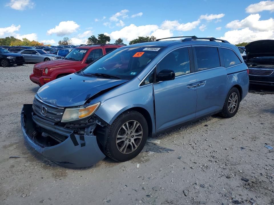 HONDA ODYSSEY 2011 с VIN 5FNRL5H65BB067895 - Снимка от търг
