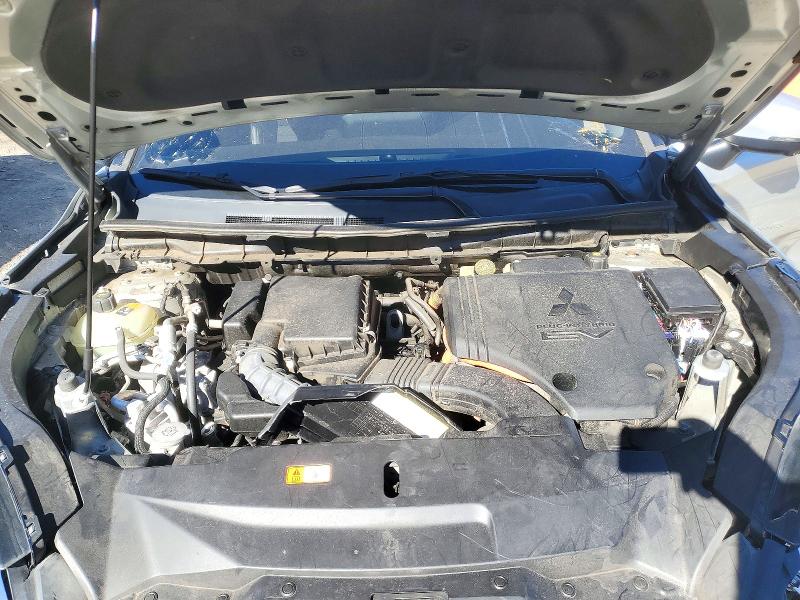 Photo 11 from auction – 2023 MITSUBISHI OUTLANDER with VIN JA4T5UA93PZ045260