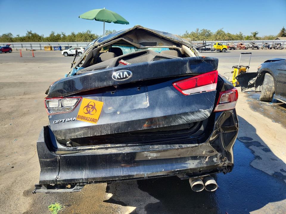 Photo 6 from auction – 2016 KIA OPTIMA with VIN 5XXGT4L3XGG060914