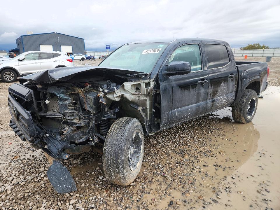 Снимка 1 от търг – 2021 TOYOTA TACOMA с VIN 3TMCZ5AN8MM407755