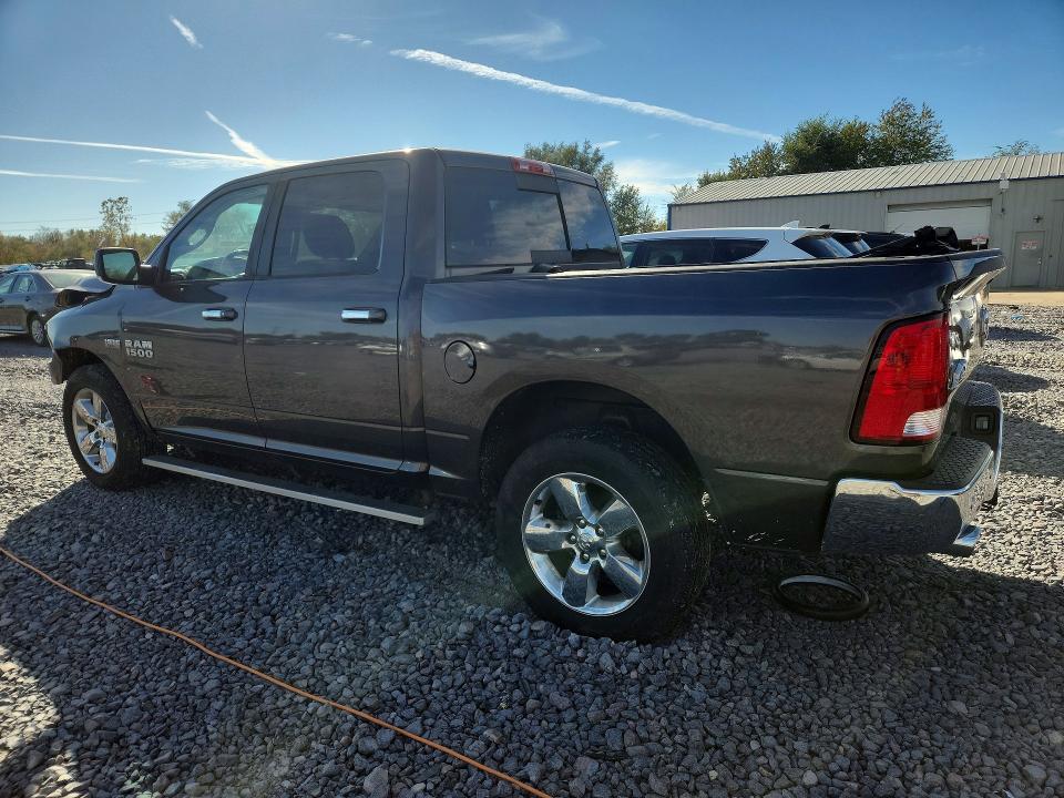 Снимка 2 от търг – 2016 RAM 1500 с VIN 3C6RR7LT0GG356893