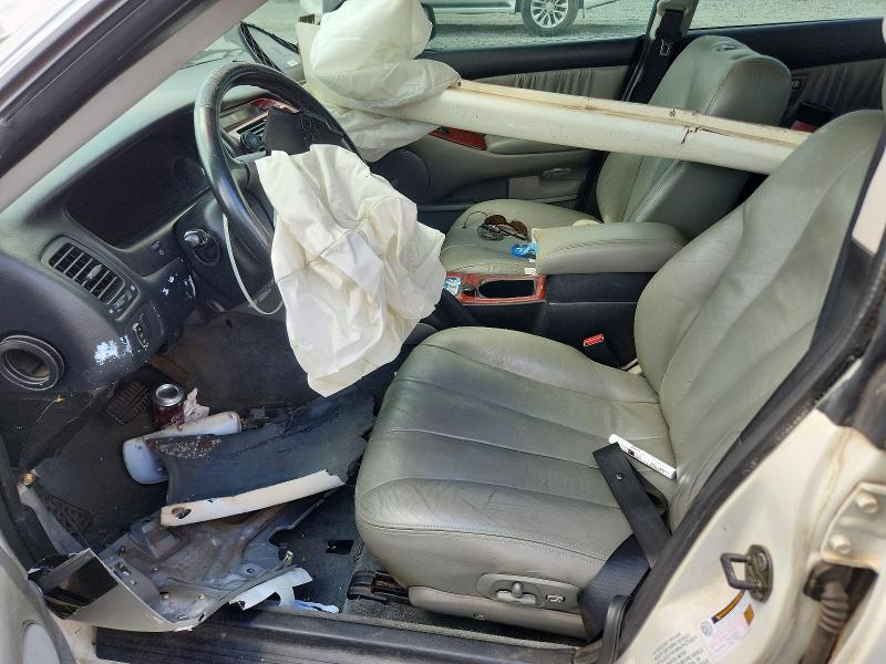 Снимка 7 от търг – 2004 MITSUBISHI DIAMANTE с VIN 6MMAP67P04T002136