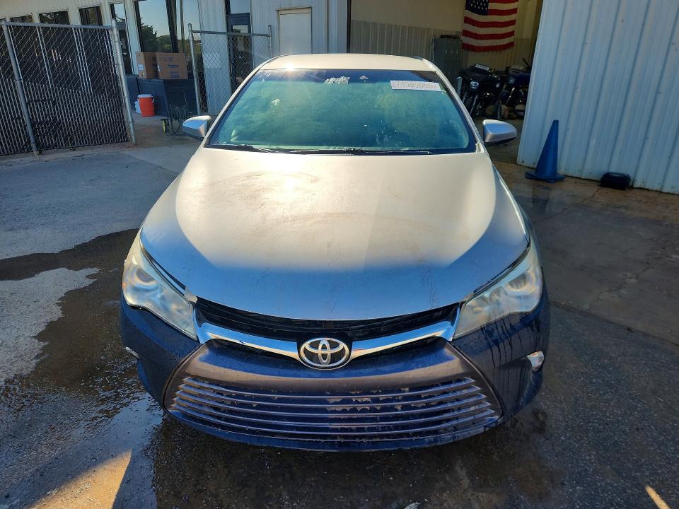 Снимка 5 от търг – 2016 TOYOTA CAMRY с VIN 4T1BF1FKXGU139475